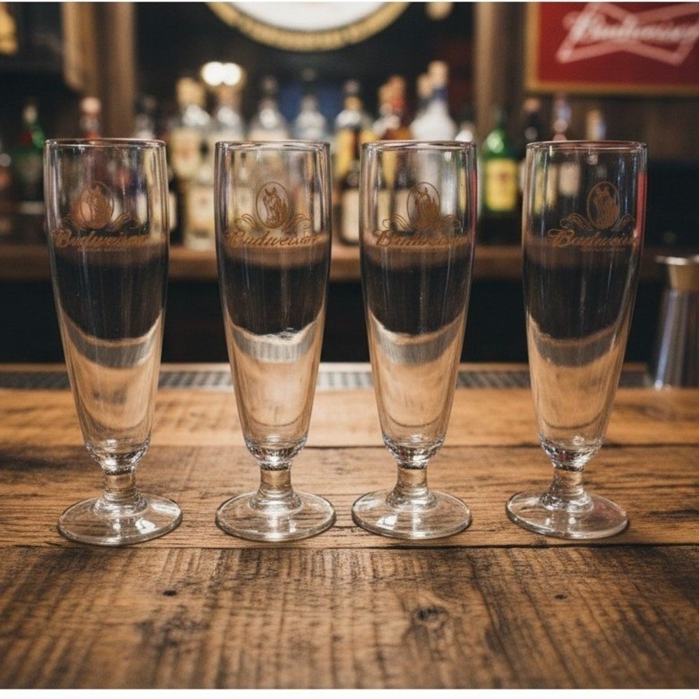 Budweiser Clydesdales Pilsner Glasses, Set of 4, Gold Rimmed Stemware, Drinkware